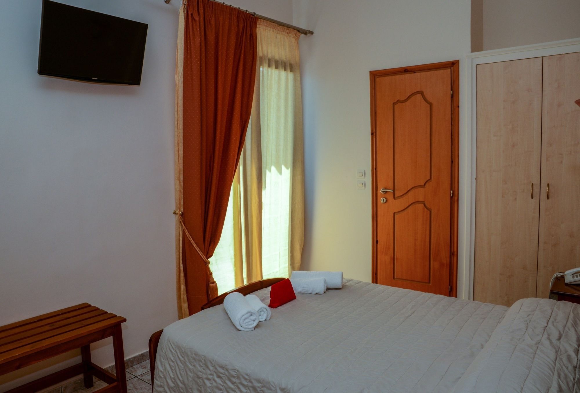 Poseidonio Hotel Tínos Exteriör bild